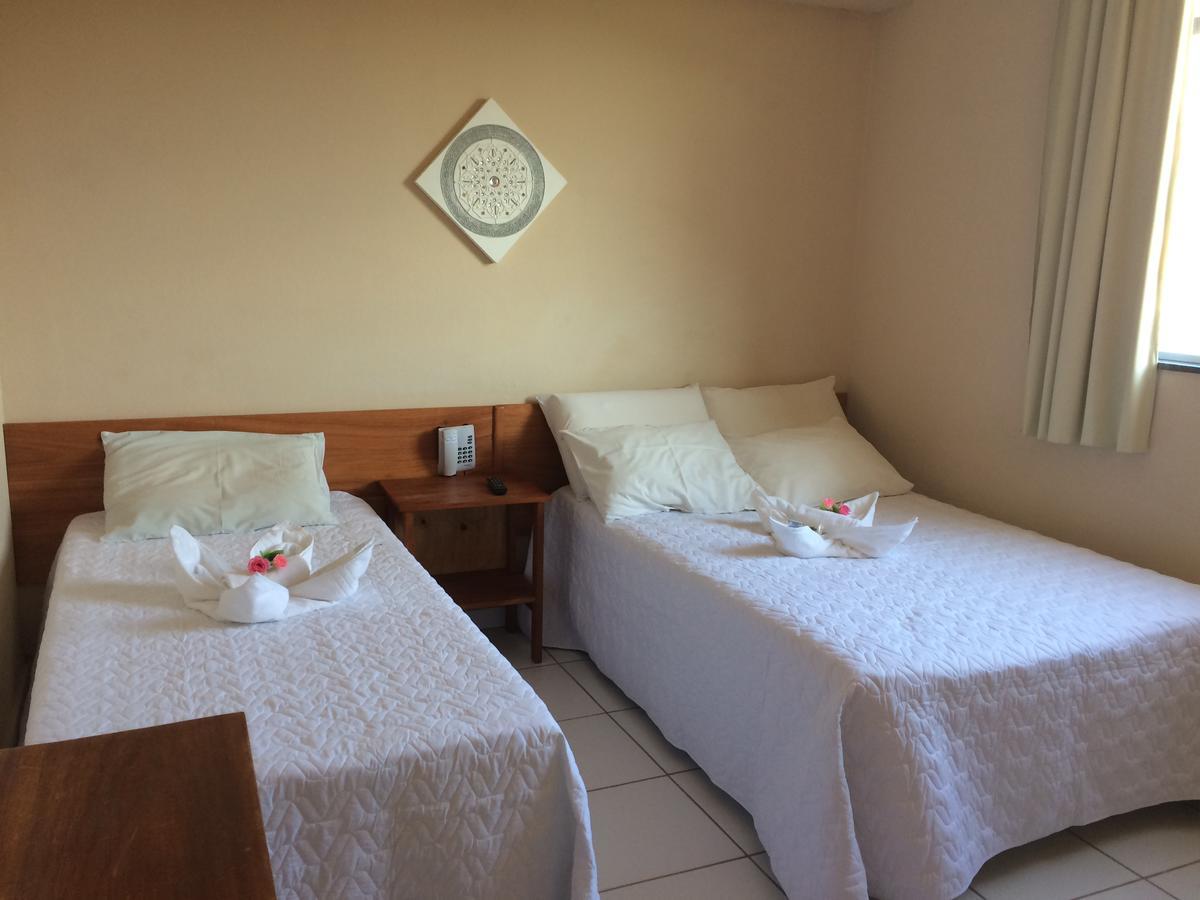 Hotel Vale Verde Santa Maria do Suaçuí エクステリア 写真